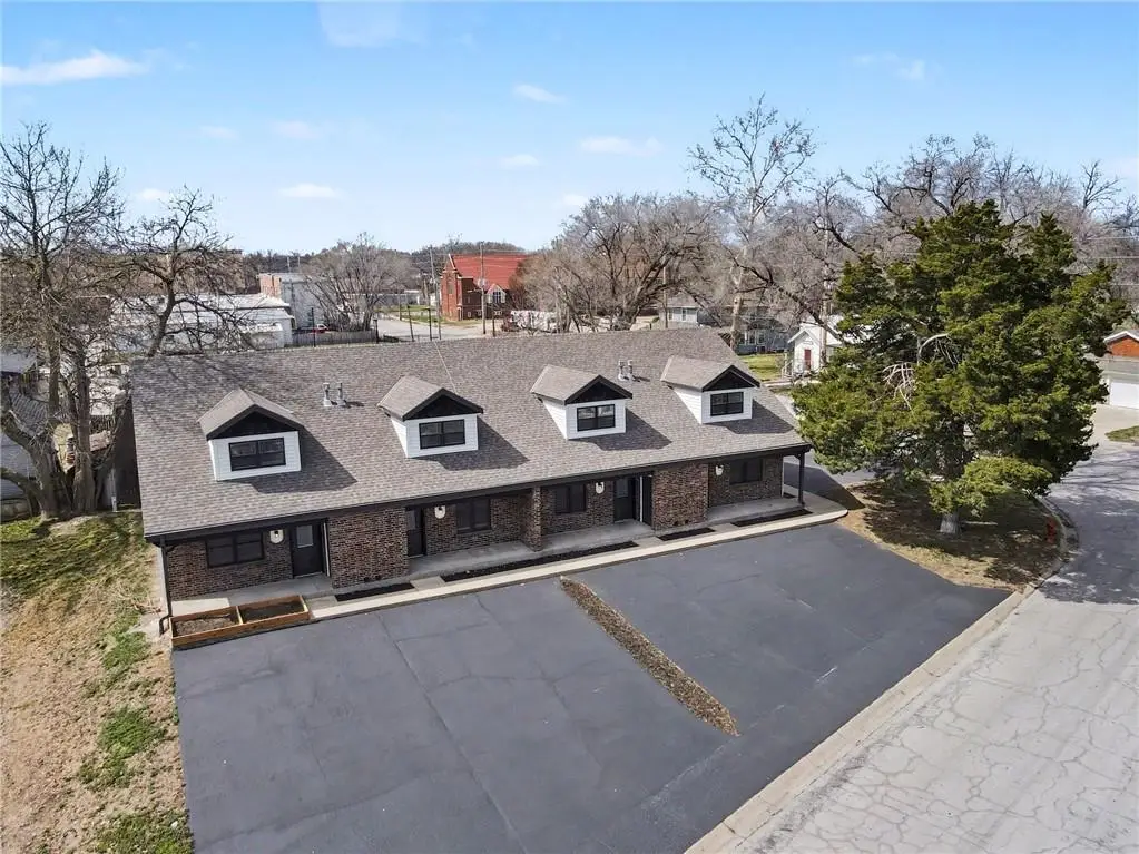 106D Smith Street, Smithville, MO 64089 - #1