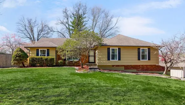 3427 E 105th Terrace, Kansas City, MO 64137