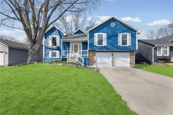 1440 W Prairie Terrace, Olathe, KS 66061