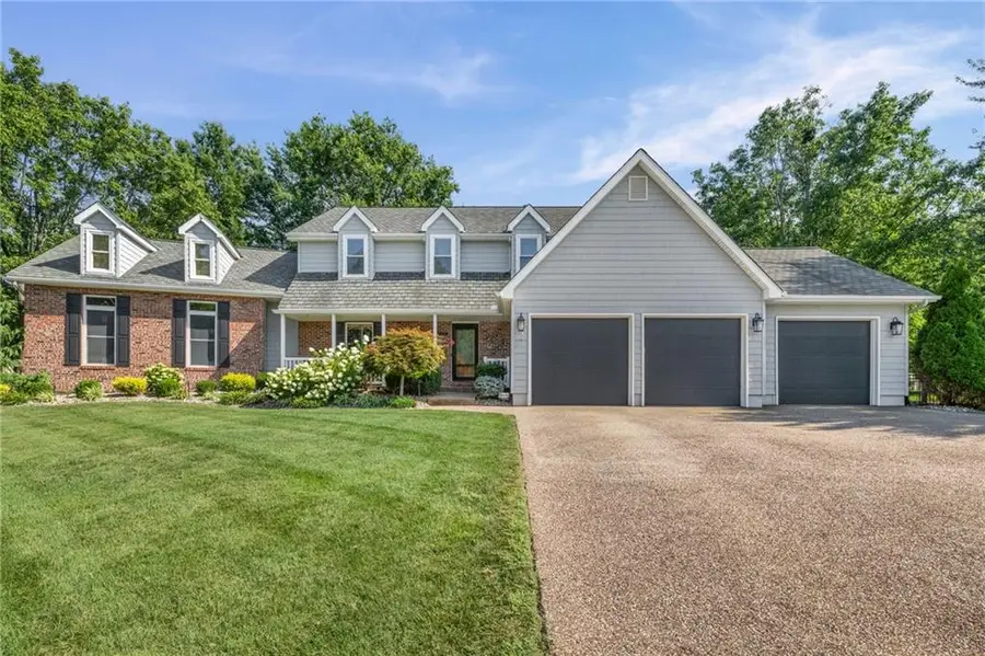 1501 E Sleepy Hollow Drive, Olathe, KS 66062 - #3