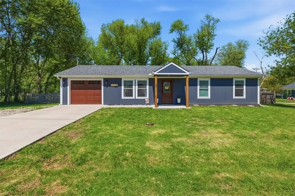 402 S Mill Street, Strasburg, MO 64090 - #1