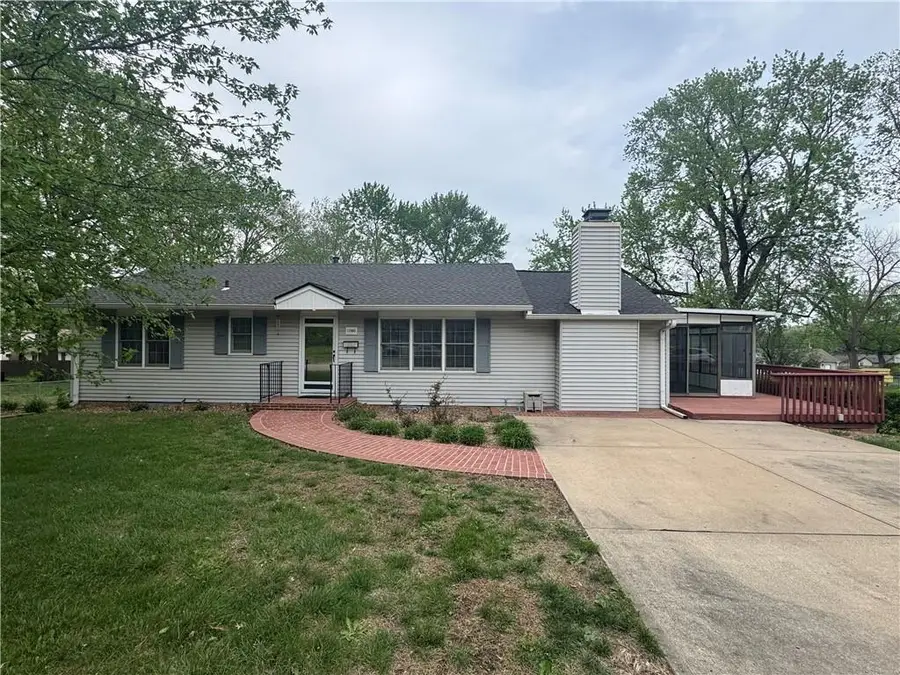 12000 W 60th Place, Shawnee, KS 66216 - #2