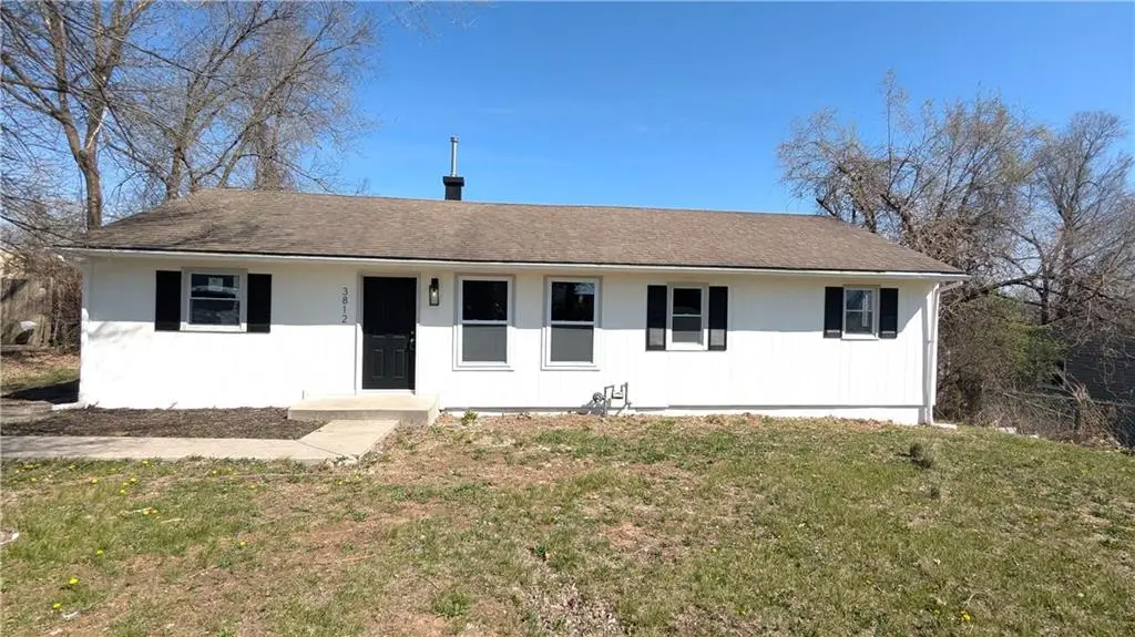 3812 E 93rd Street, Kansas City, MO 64132 - #1