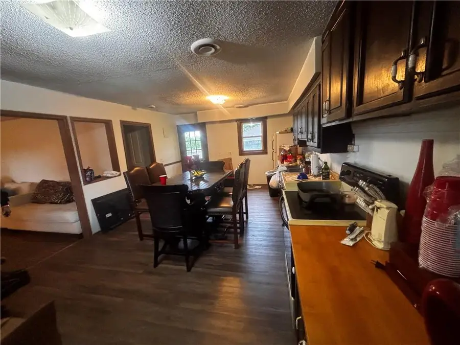 15090 Walmer Street, Overland Park, KS 66223 - #2