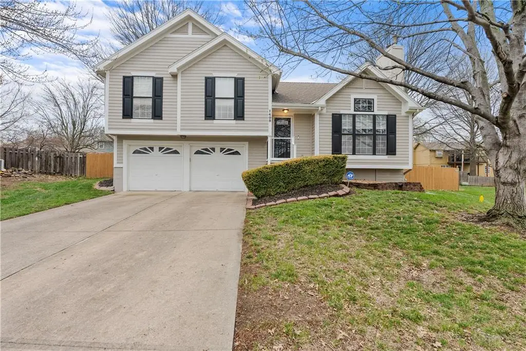 1408 NE Applewood Court, Lees Summit, MO 64086 - #1