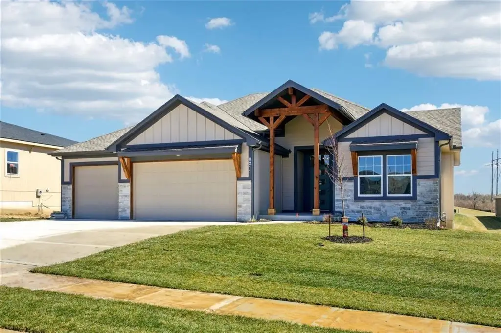 8308 NW 90th Street, Kansas City, MO 64153 - #1