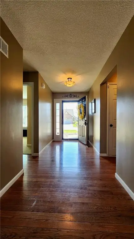 9816 N Stark Avenue, Kansas City, MO 64157 - #3