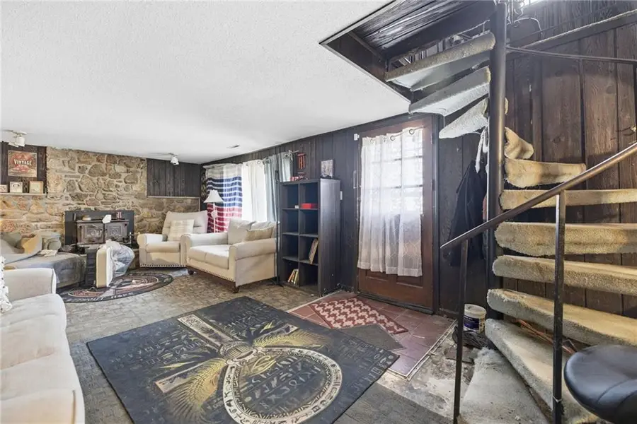 14903 E Kentucky Road, Independence, MO 64050 - #3