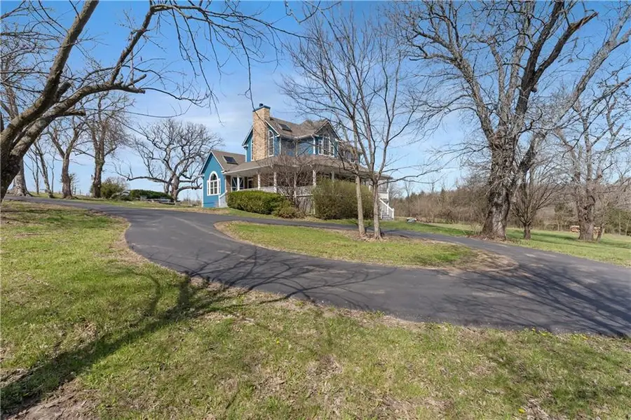 33604 E Stringtown Road, Greenwood, MO 64034 - #2