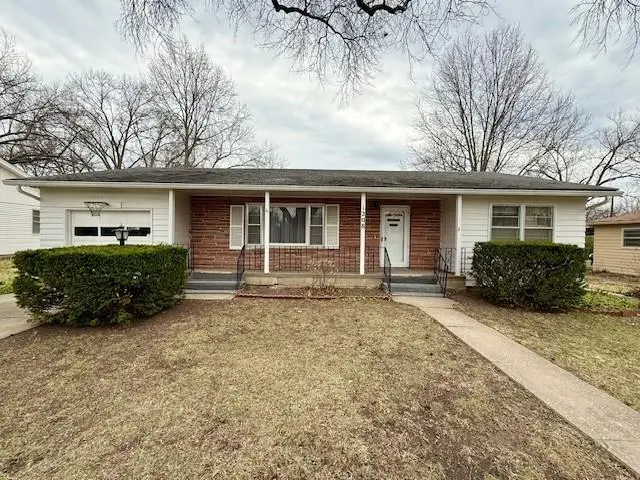 1208 W 20th Street, Lawrence, KS 66046 - #2