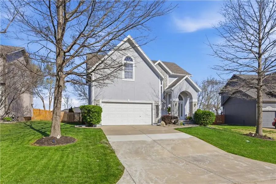 5929 Lone Elm Road, Shawnee, KS 66218 - #3