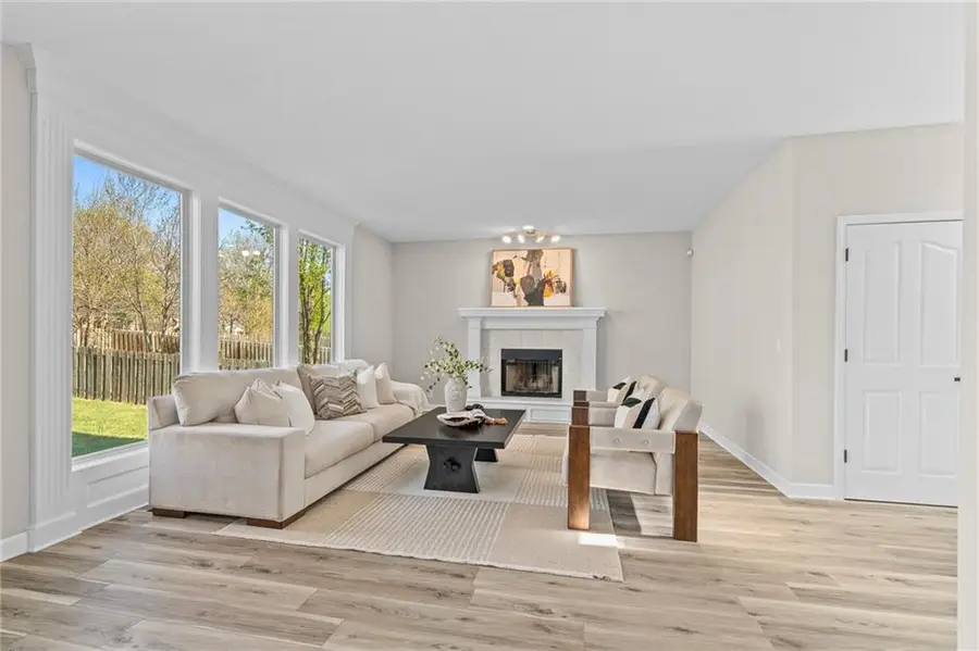 6412 Noreston Street, Shawnee, KS 66218 - #3