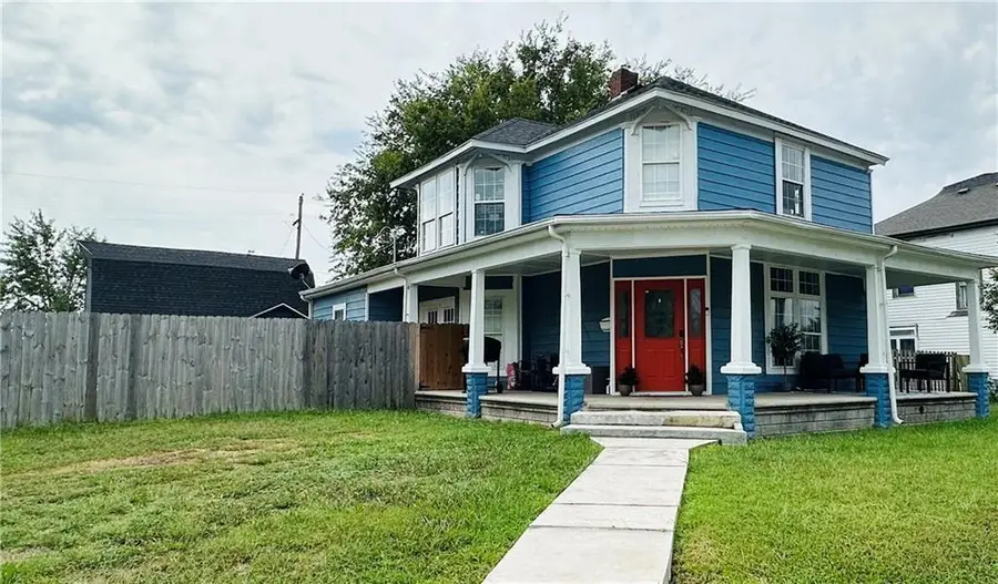 516 E 5th Street, Galena, KS 66739 - #2