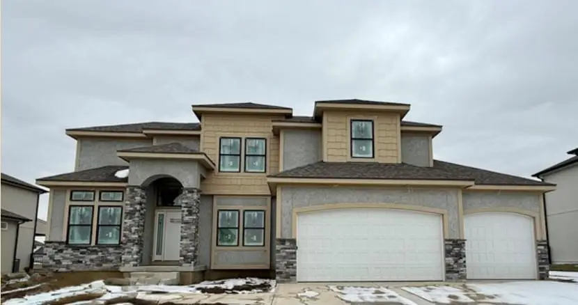 3133 SW Summit View Trail, Lees Summit, MO 64082 - #1