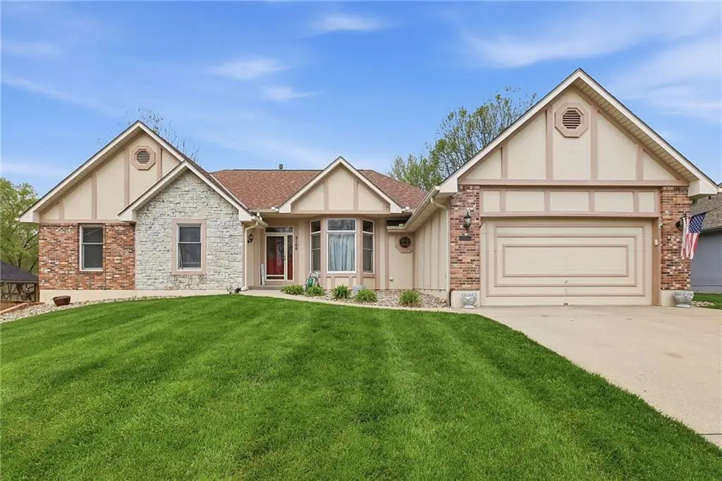 3100 NE 68 Terrace, Gladstone, MO 64119 - #1