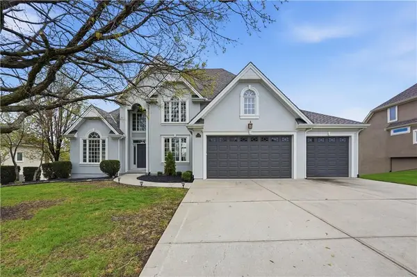 6205 NW 101st Street, Kansas City, MO 64154