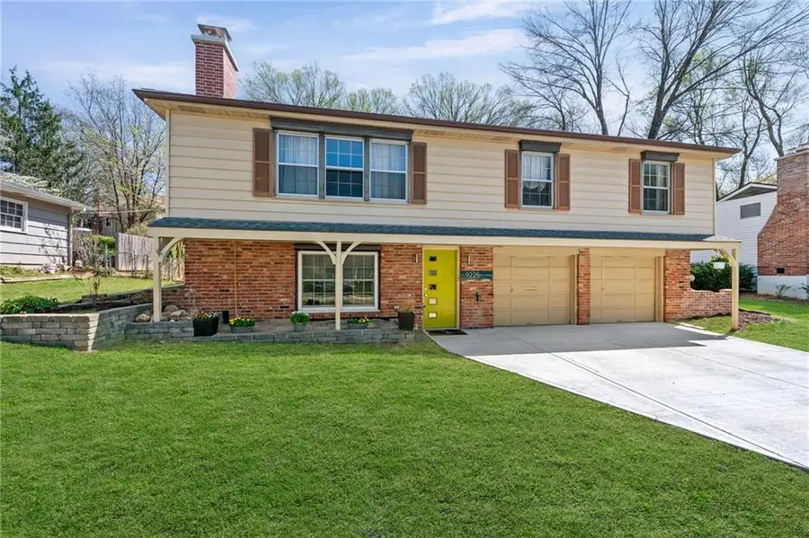 9225 Wedd Drive, Overland Park, KS 66212 - #3