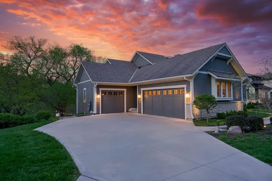 8637 Overhill Road, Leawood, KS 66206 - #3