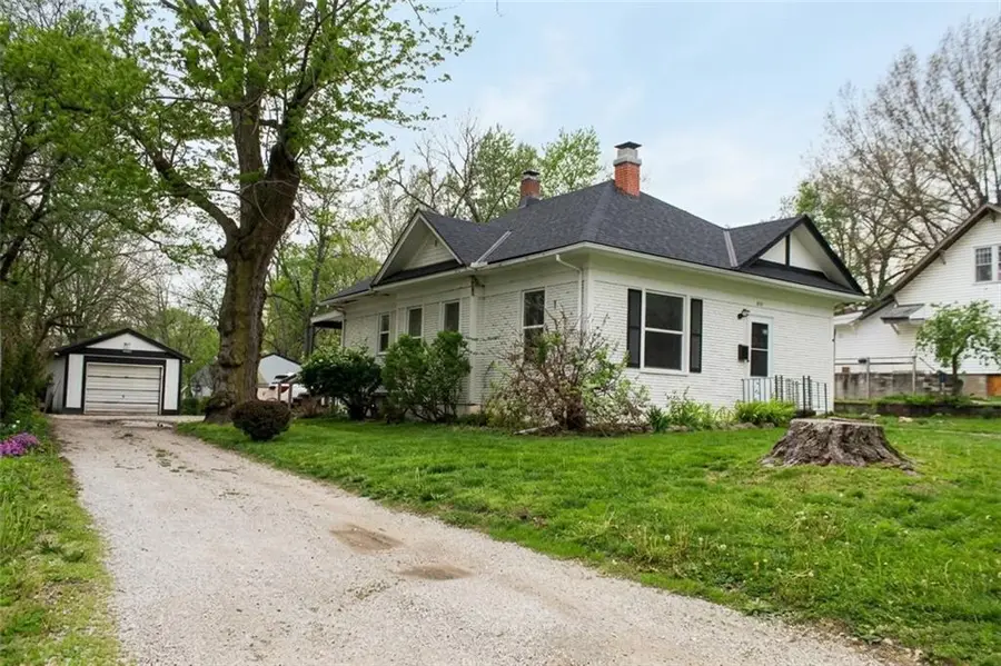 605 E Lexington Street, Richmond, MO 64085 - #3