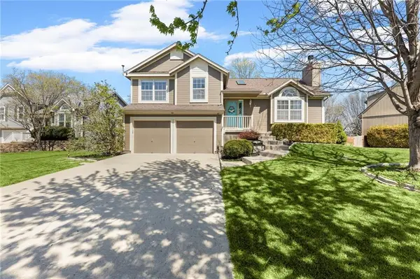 18970 W 163rd Terrace, Olathe, KS 66062