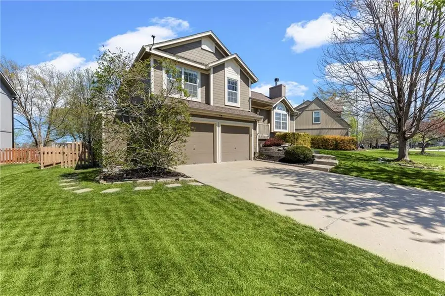 18970 W 163rd Terrace, Olathe, KS 66062 - #2