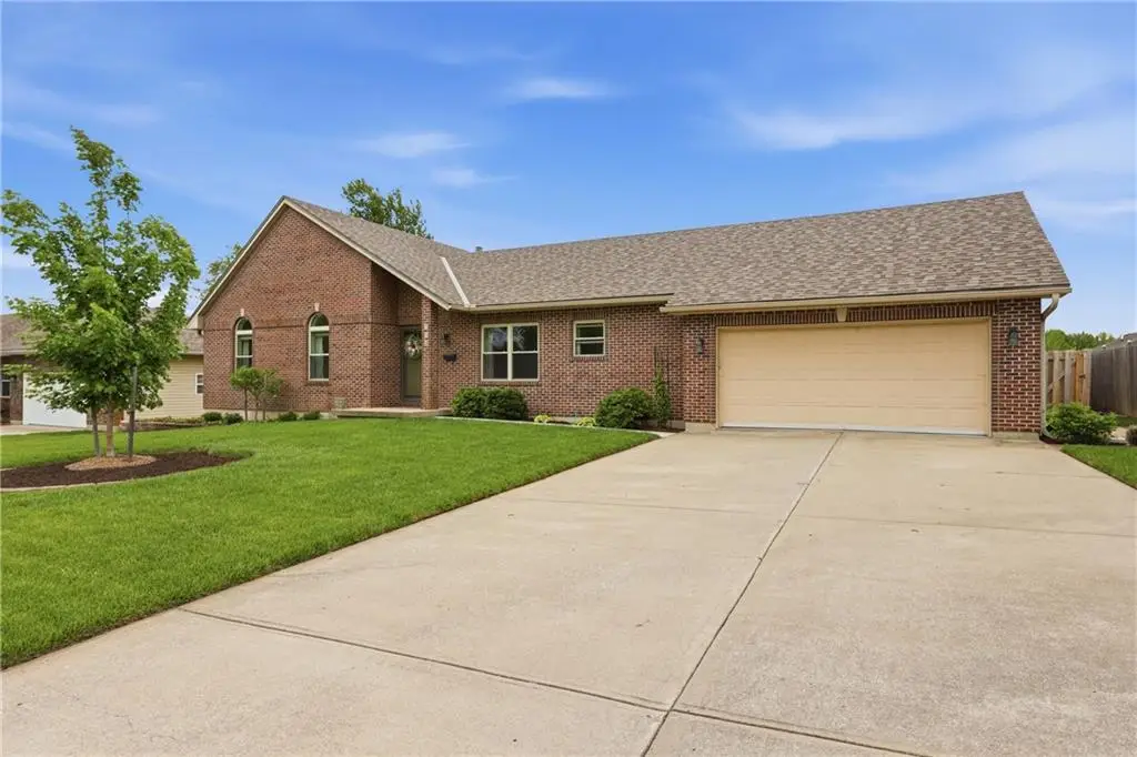 302 E Lawn Street, Odessa, MO 64076 - #1