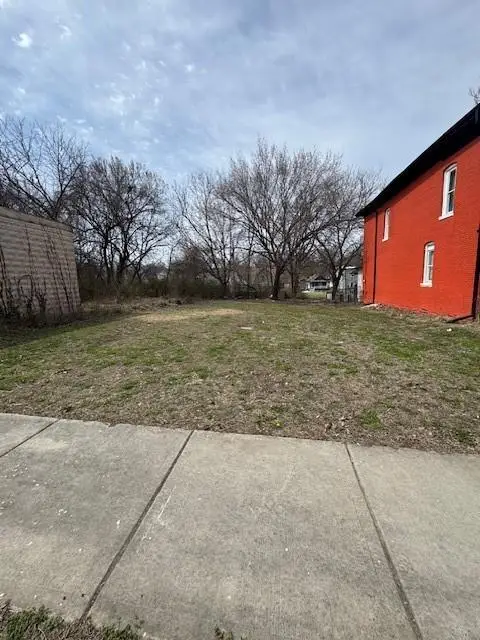 2016 Prospect Avenue, Kansas City, MO 64127 - #2