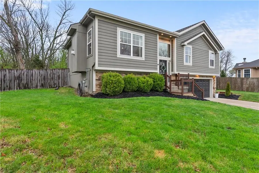 4608 SW 8th Street, Blue Springs, MO 64015 - #2