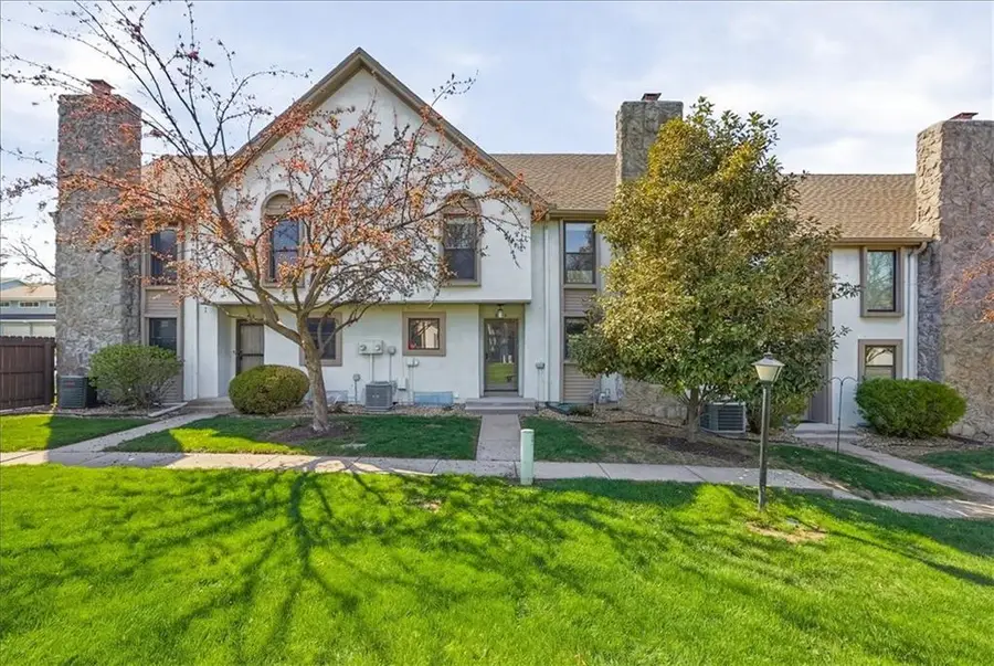 6534 W 49th Street, Mission, KS 66202 - #2