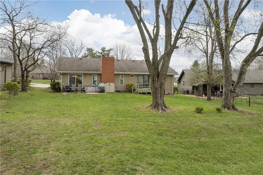 1106 Mockingbird Court, Saint Joseph, MO 64506 - #2