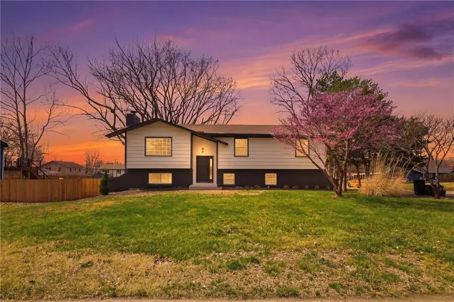 2201 Marvonne Road, Lawrence, KS 66047 - #2