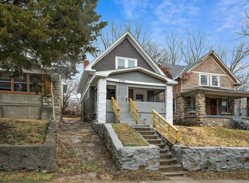 3729 Olive Street, Kansas City, MO 64109 - #1