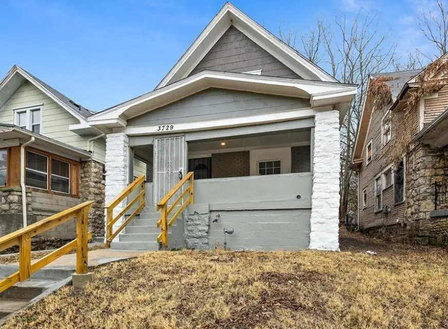 3729 Olive Street, Kansas City, MO 64109 - #2