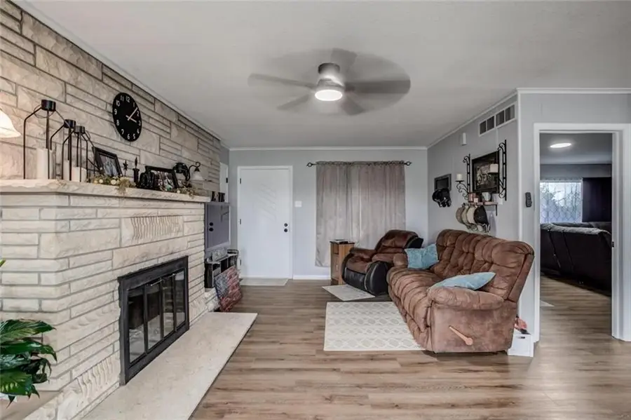 900 K-68 Highway, Pomona, KS 66076 - #3