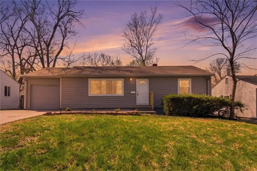 6203 E 147th Terrace, Grandview, MO 64030 - #2