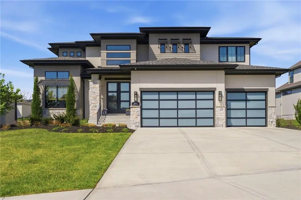 16920 Rosehill Street, Overland Park, KS 66221 - #1