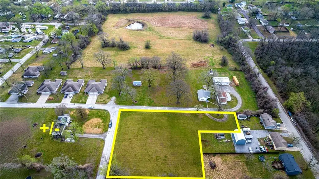 TBD Towers, Lots 40,41,42,43,51 Street, Clinton, MO 64735 - #1