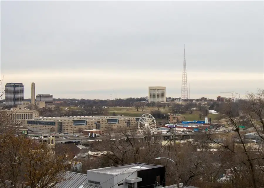 2111 Holly Street, Kansas City, MO 64108 - #3