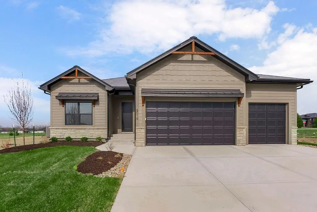 8016 SE Hoot Owl Street, Blue Springs, MO 64014 - #1