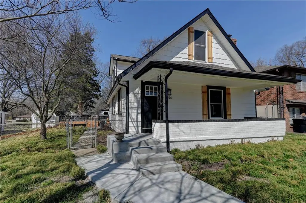 1020 S Mccoy Street, Independence, MO 64050 - #1