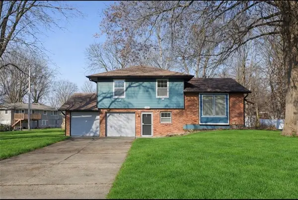 506 S Adams Street, Raymore, MO 64083