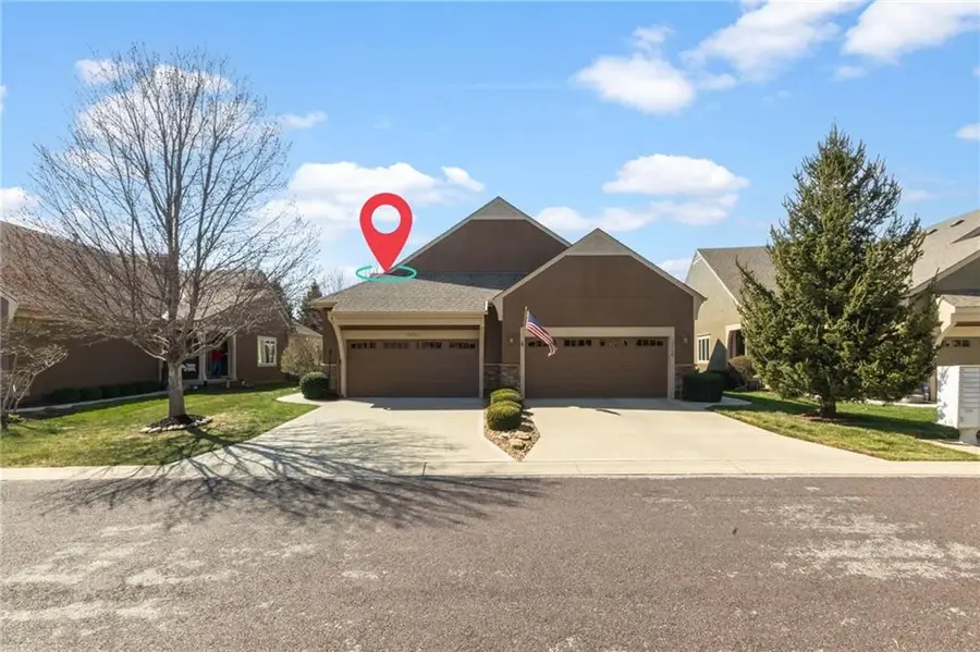 15702 Lowell Lane, Overland Park, KS 66223 - #2