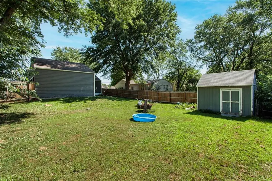 9101 E 65th Street, Raytown, MO 64133 - #3