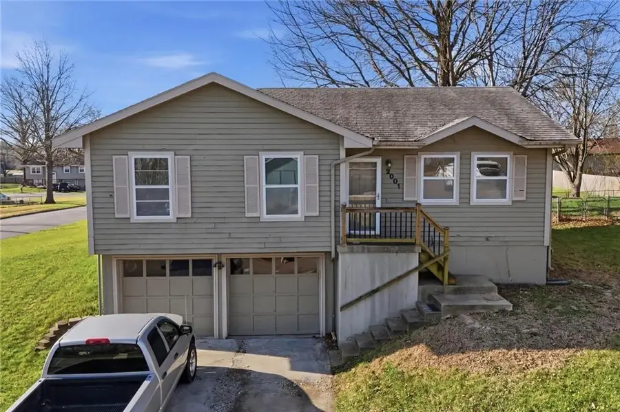 2001 Kary Lane, Excelsior Springs, MO 64024 - #2