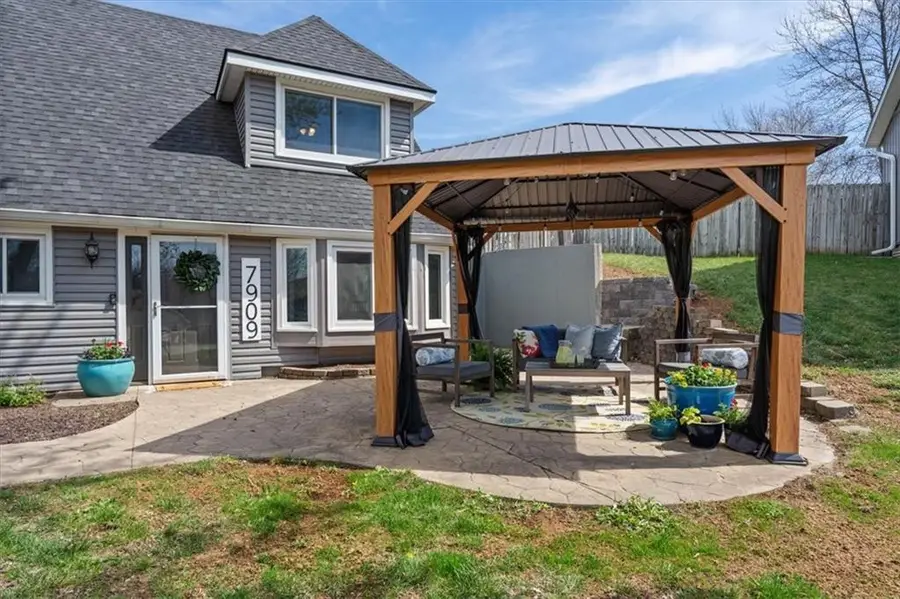 7909 Swarner Street, Lenexa, KS 66219 - #3