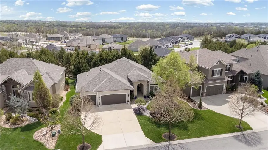 24847 W 98th Street, Lenexa, KS 66227 - #2