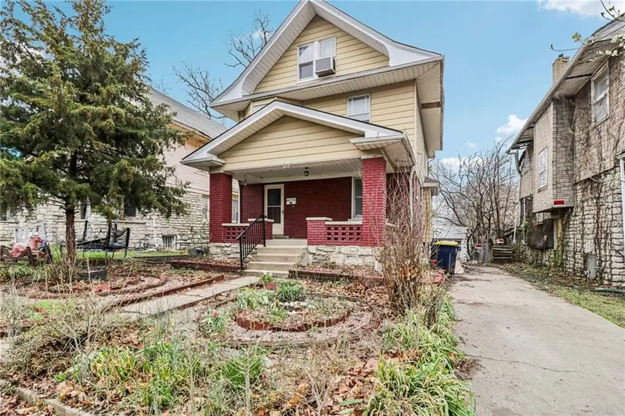 311 Lawn Street, Kansas City, MO 64124 - #2