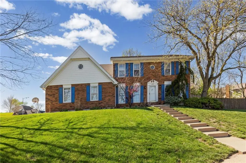 4112 Shady Lane Drive, Kansas City, MO 64119 - #1