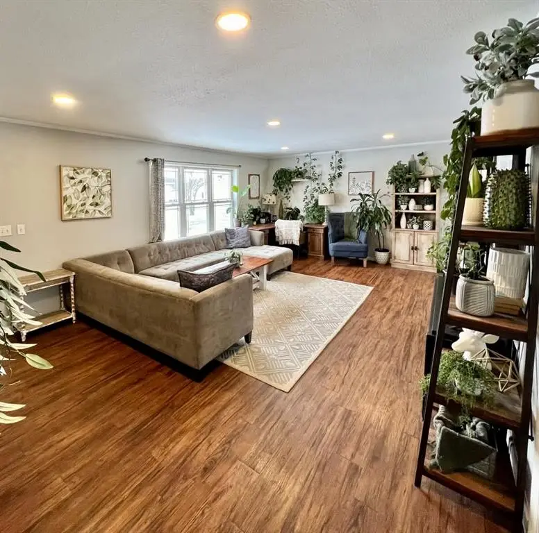 309 W 6th Street, Maryville, MO 64468 - #3