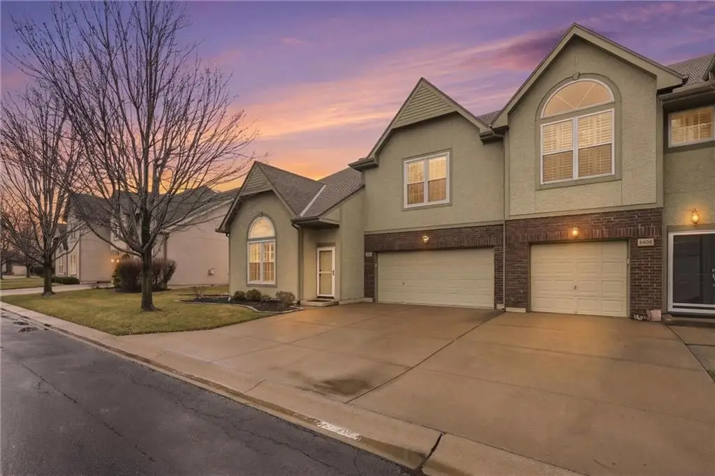 15722 W 61st Terrace, Shawnee, KS 66217 - #1